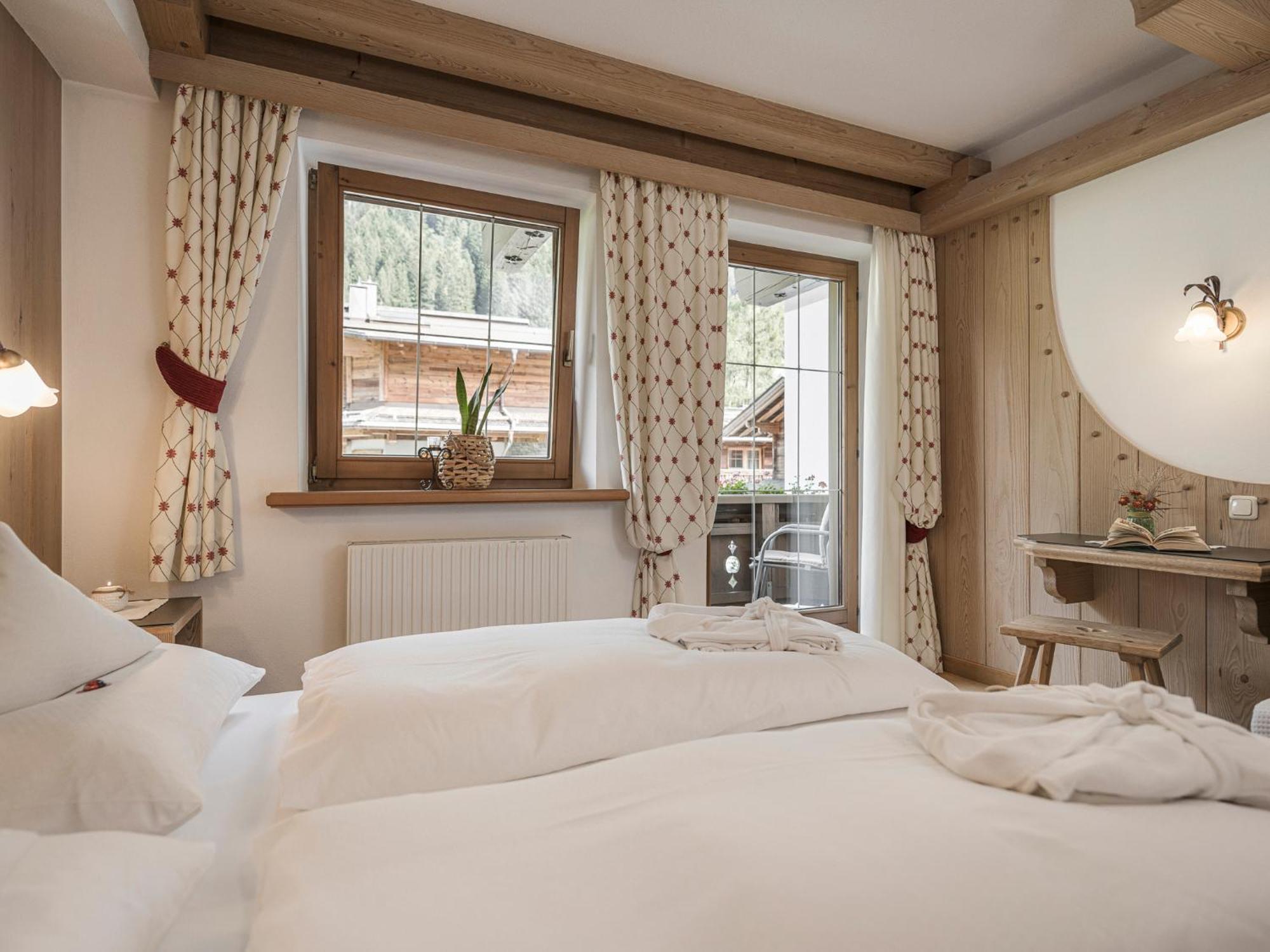 מאיירהופן Apparthotel "Landhaus Veronika" מראה חיצוני תמונה