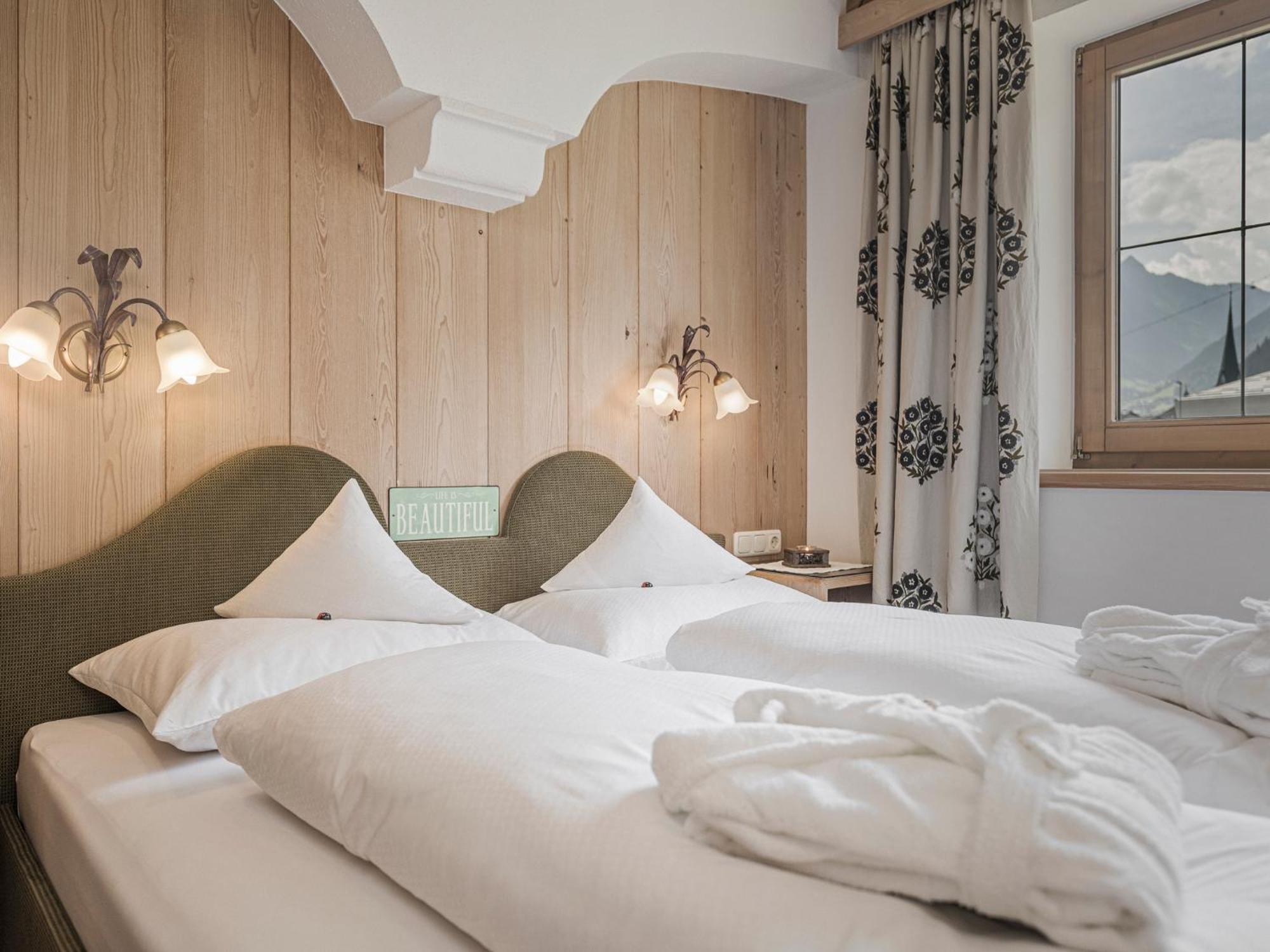 מאיירהופן Apparthotel "Landhaus Veronika" מראה חיצוני תמונה